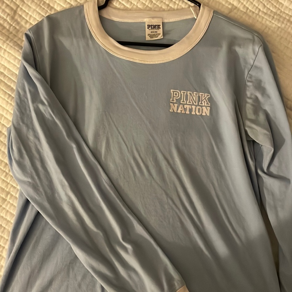 Pink top, worn a few times, size medium